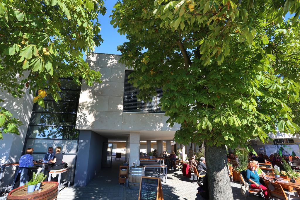 Vogelsburg Hotel Escherndorf Exterior photo